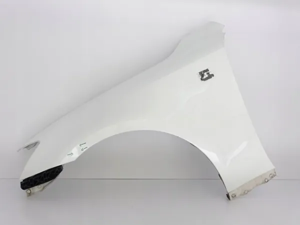 Крило переднє ліве 5380253070 Toyota