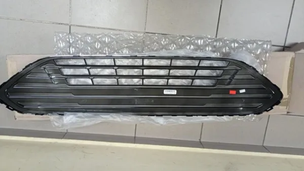  2037245 Ford