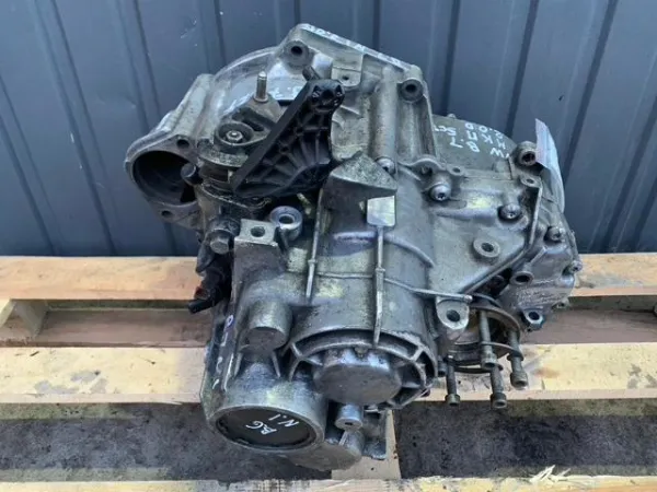 Коробка передач 02Q301103 VAG
