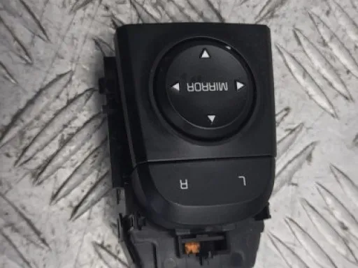  93530D4000 Hyundai/Kia