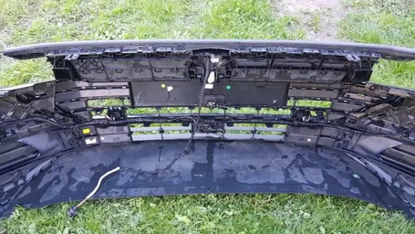 Решітка радіатора 3G8853651AAZLL VAG