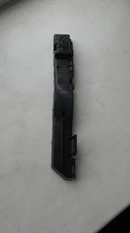 Кронштейн бампера переднього, правий PDG43112AR Signeda