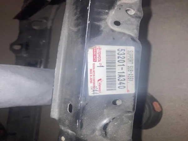 Рамка радіатора Toyota Corolla E12