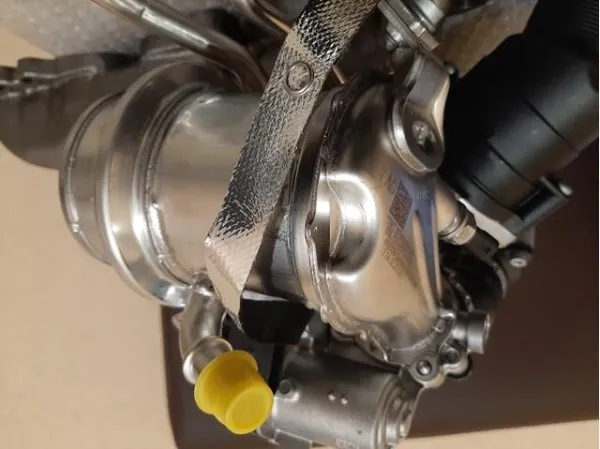 Радіатор системи EGR рециркуляції вихлопних газів 05L131512D VAG