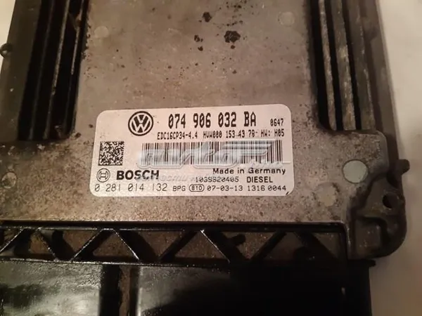 Електронний блок керування двигуном Volkswagen Crafter 30-35