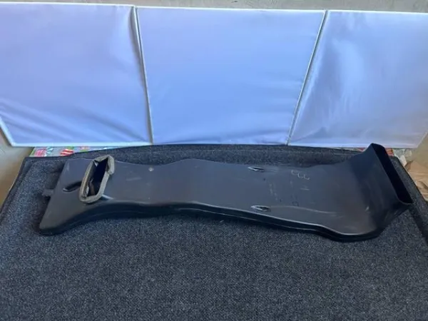  105387800B Tesla