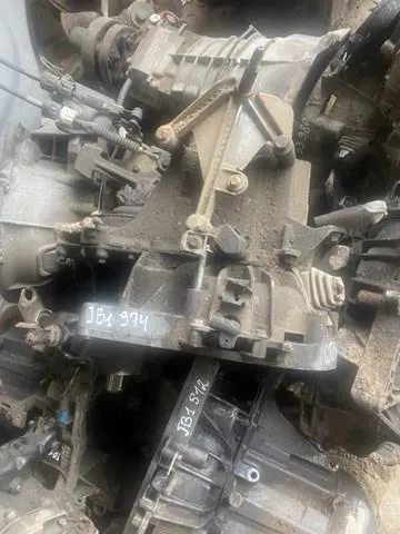  JB1512 Renault (RVI)