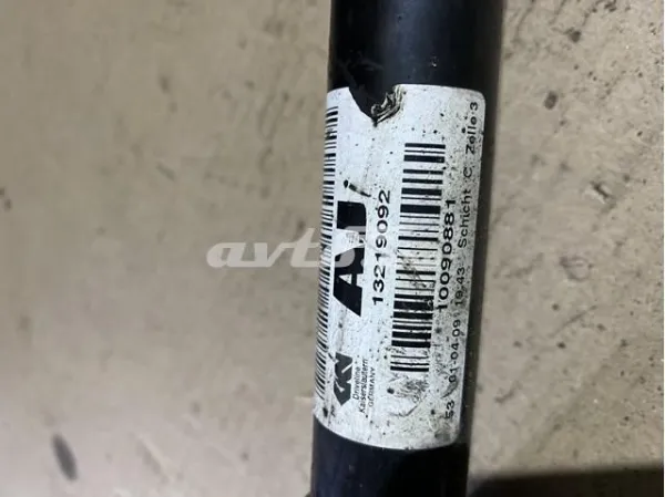 Піввісь (привід) передня 13219092 General Motors