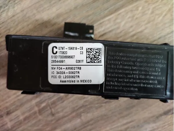  GD9T15K619CB Ford