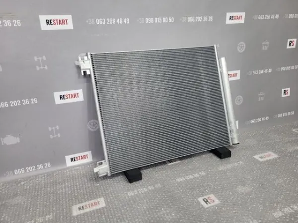 Решітка радіатора 60C3054 Polcar