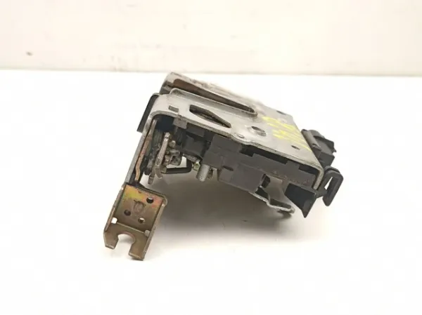 Замок дверки правої передньої 8L1837016C VAG