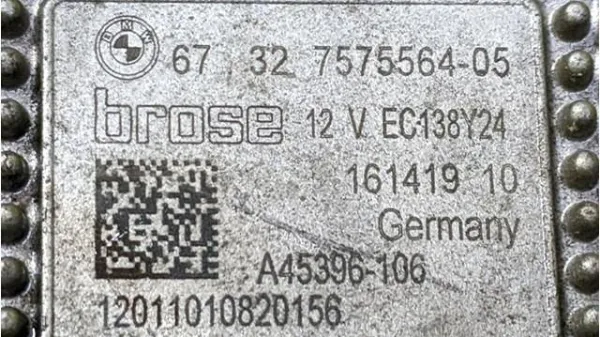  67327575564 BMW