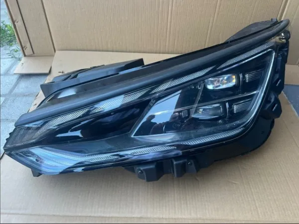 Фара ліва 92101CV130 Hyundai/Kia