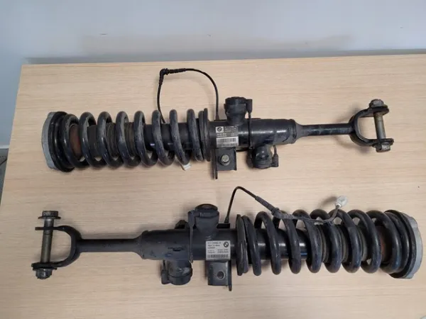  37116795853 BMW
