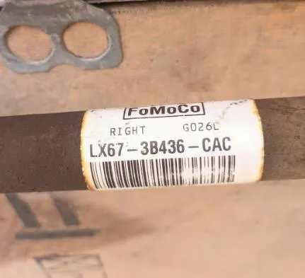 Піввісь права LX673B436CAB Ford