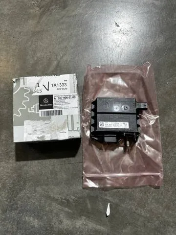 Реле генератора A9079060100 Mercedes