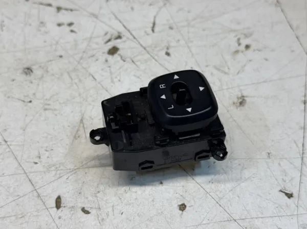  299130674 Hyundai/Kia