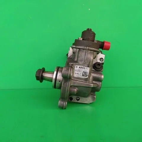 Паливний насос високого тиску LR073700 Land Rover