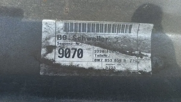  8W7853856 VAG