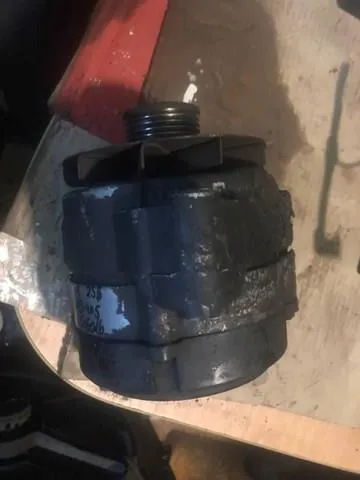 Генератор 25023771 GAZ