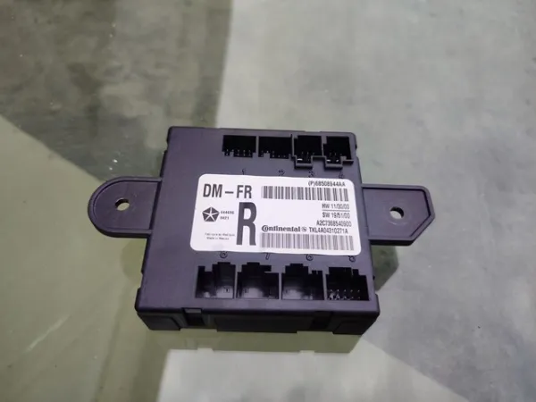  68508944AA Chrysler