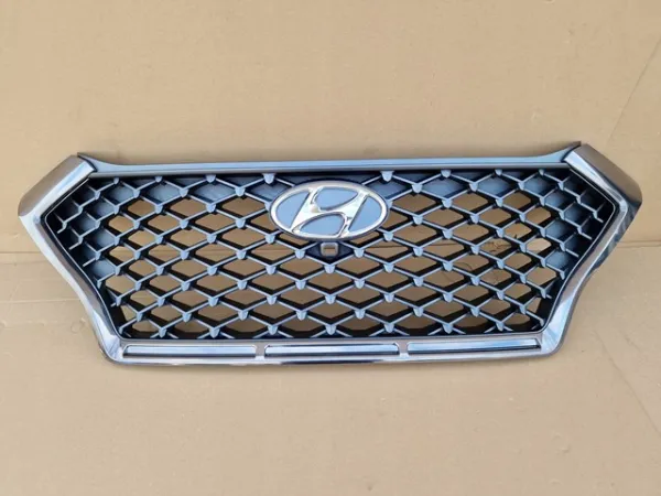 Решітка радіатора 86350D7720 Hyundai/Kia
