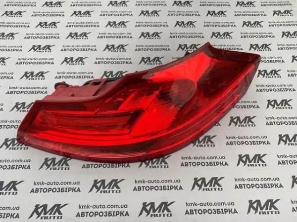 Задня права фара 13226857 General Motors