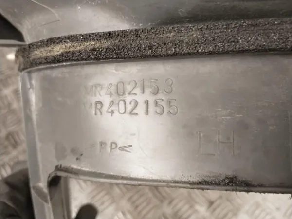  MR402153 Mitsubishi