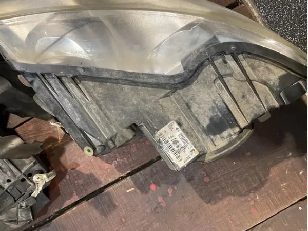 7L6941032A VAG