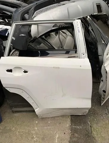 Двері задні, праві 6700342191 Toyota