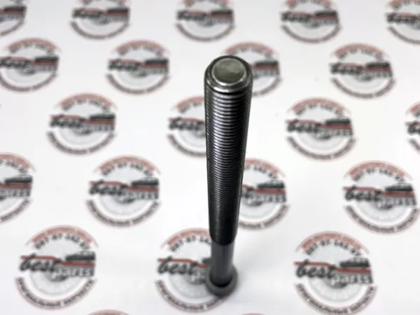 Болт ГБЦ 32257422 Volvo