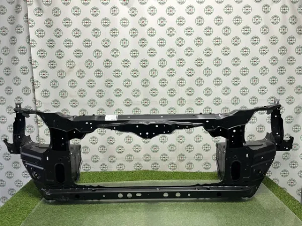 Рамка радіатора 5320160300 Toyota