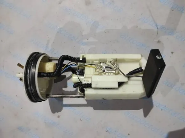  17708SMGE02M1 Honda