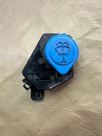 Горловина бачка омивача 7399028 BMW