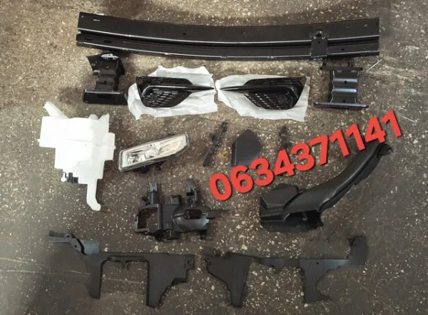 Повітропровід (дефлектор) радіатора, лівий 215596MR0A Nissan/Infiniti