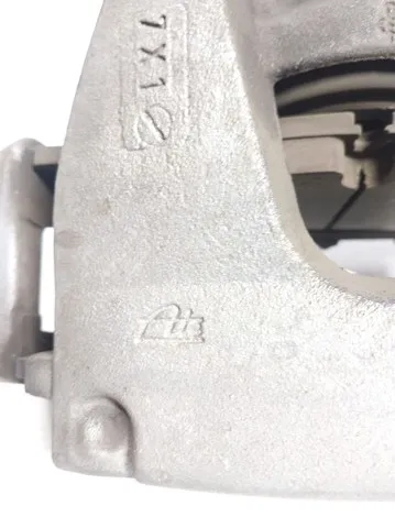  FK722B294AA Land Rover