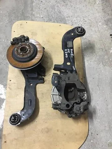  LX6Z5A968D Ford
