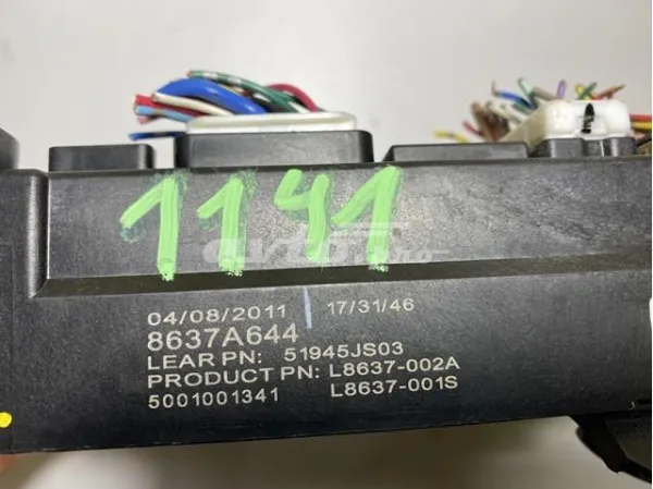 Блок запобіжників 8637A644 Mitsubishi