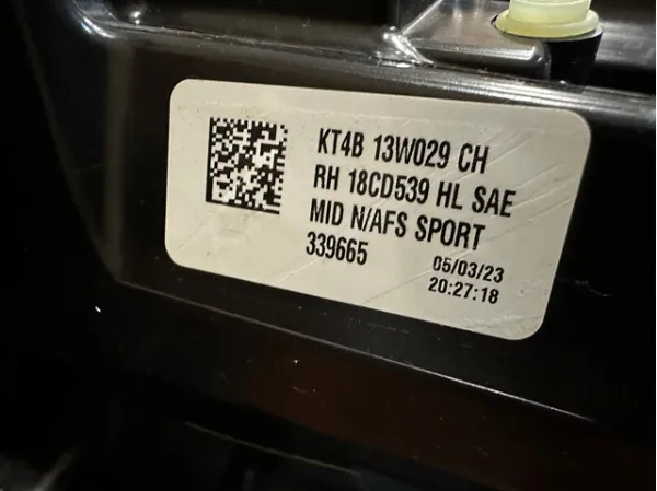 Фара права KT4B13W029CH Ford