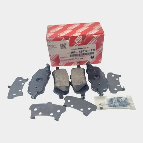 Задні гальмівні колодки 04466AZ012TM Toyota