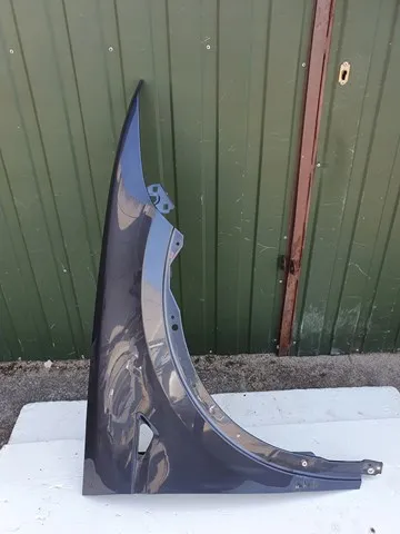 Крила 106953401A Tesla