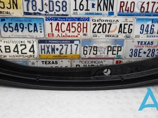 Водостік лобового скла, жабо 86150A9001 Hyundai/Kia