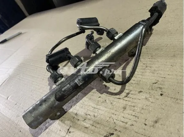 Розподільник палива 0445214199 Bosch