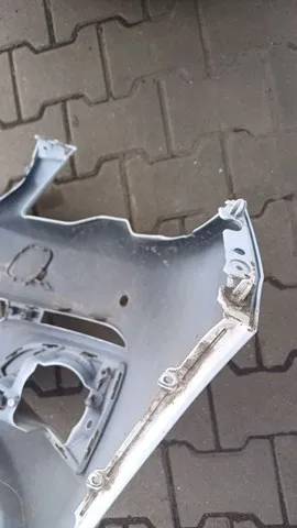 Передній бампер 1622237080 Peugeot/Citroen
