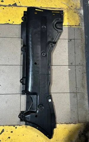 Захист днища, лівий A1676803100 Mercedes