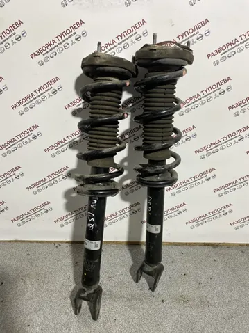 Амортизатор задній E62104GE1D Nissan/Infiniti