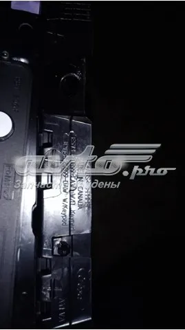Накладка передніх дверей, лівої, вертикальної ES73F20899 Ford