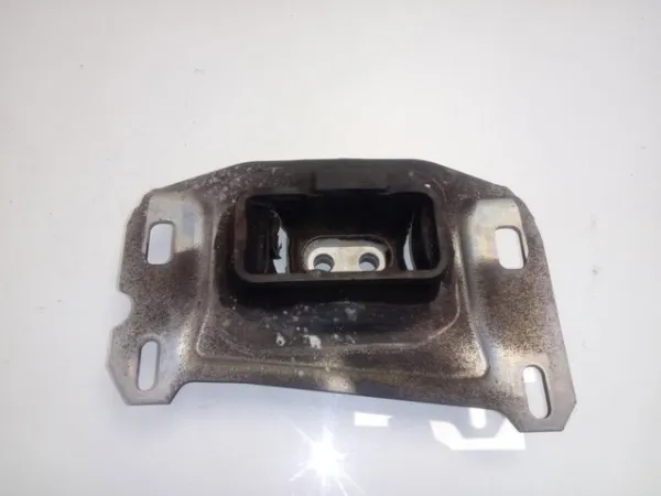 Подушка (опора) двигуна, ліва верхня 9812667680 Peugeot/Citroen