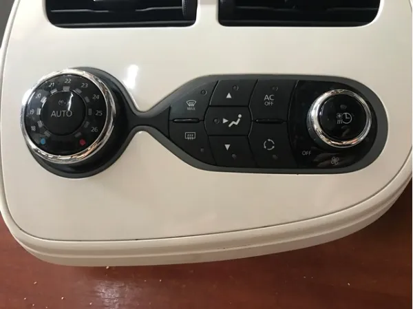  682601284R Renault (RVI)