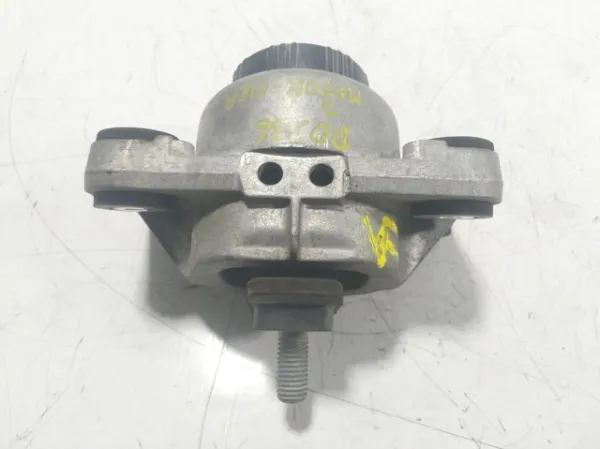 Подушка (опора) двигуна ліва/права LR057632 Land Rover